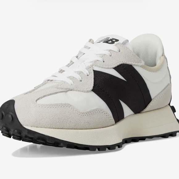 New Balance Shoes - New Balance 327 Brand New!